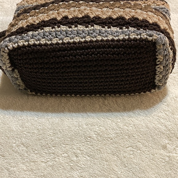 The Sak Small Crochet Shoulder bag Organizer. - Picture 3 of 9